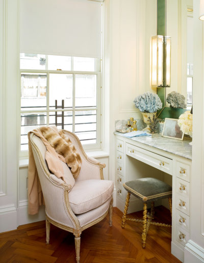 New York Townhouse Kirsten Kelli image